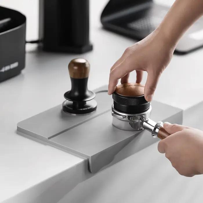 MHW-3BOMBER Expresso Amortissement polymères Café Tamper Station Silicone De Qualité Alimentaire Pad