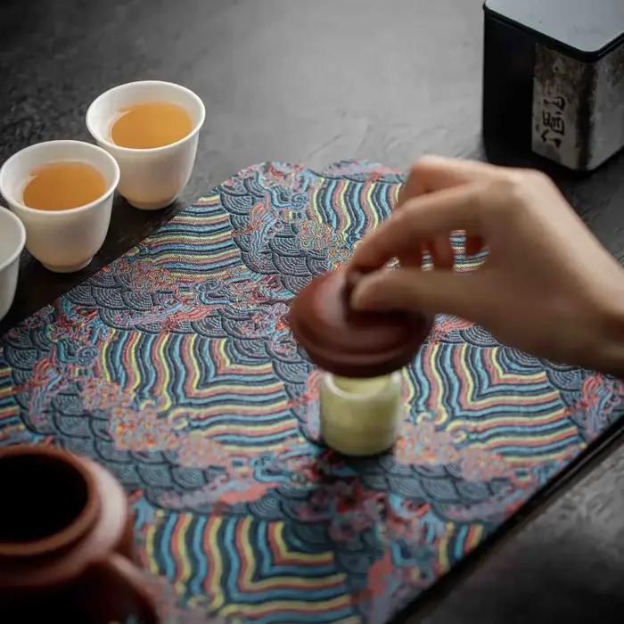 Tapis à thé en brocart double face
