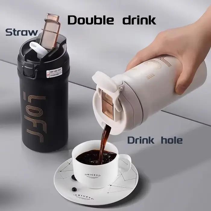 Tasse à café thermique avec paille