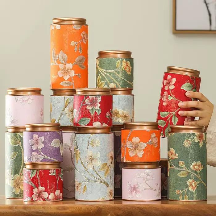 Boîte de thé vide à motif de fleurs