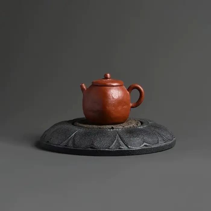 Plateau à thé en basalte noir naturel motif lotus pour cérémonie du thé et décoration intérieure zen