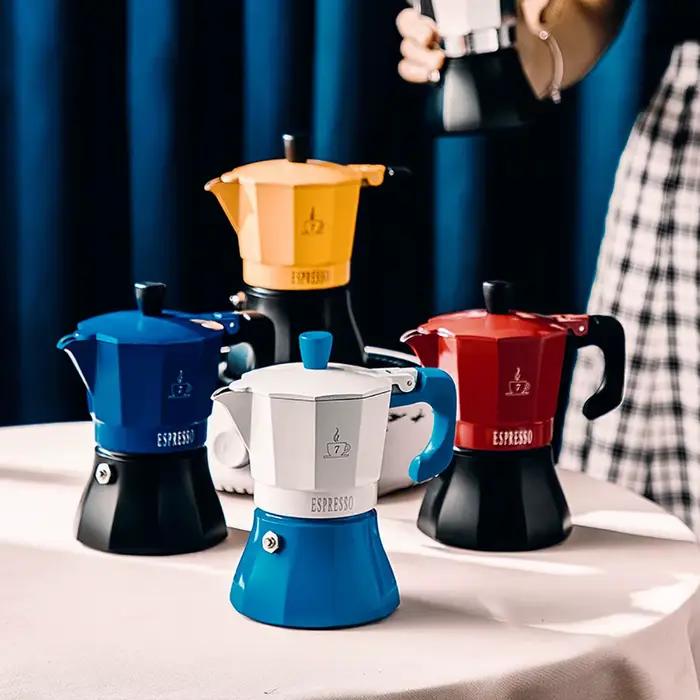 Ensemble d'Accessoires de Café à Moka Aluminium avec Poignée Vintage pour Fêtes Familiales et Escapades Extérieures
