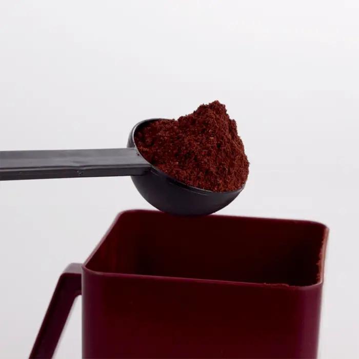 Cuillère doseuse et tasseur de café expresso multifonctionnelle pour mesures précises et tassage efficace à la maison et en cuisine