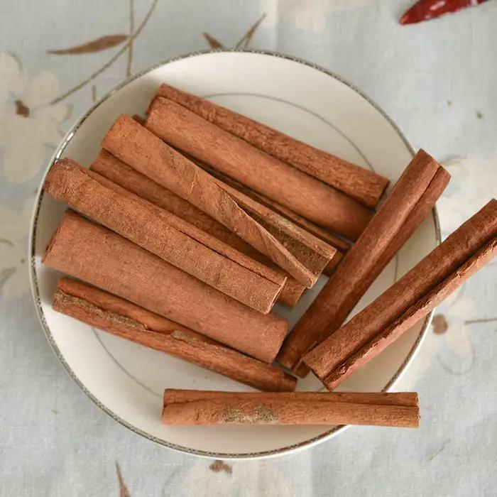 Bâtonnets de cannelle de Ceylan séchés 50g pour cuisine et décoration d'intérieur occasions spéciales