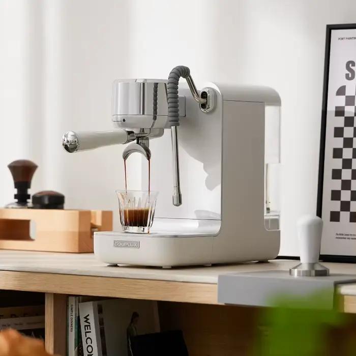 Machine à café de style italien semi-automatique pour la maison/le bureau