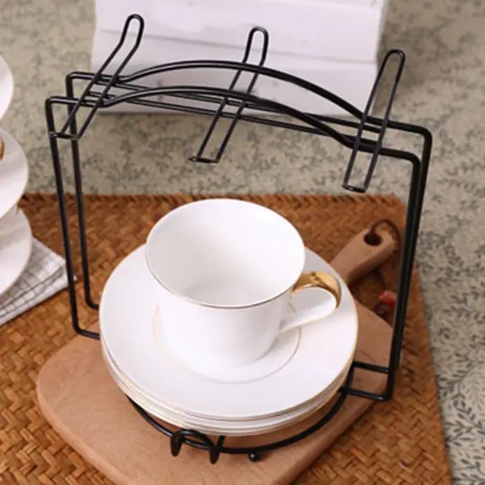 Présentoir pour tasses à café et soucoupes