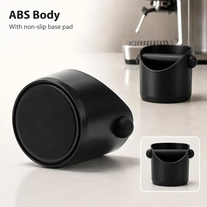 Boîte à expresso compacte avec barre de frappe pour portafiltre