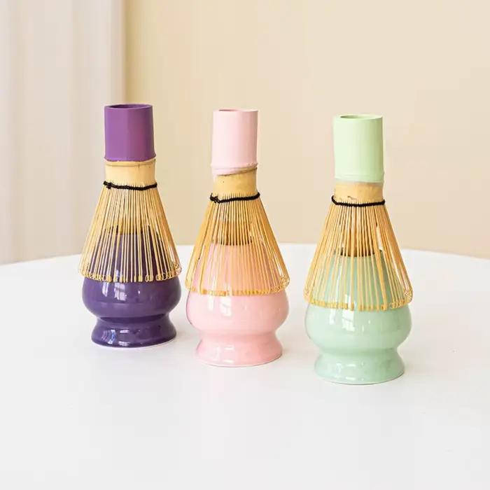 Fouet Matcha traditionnel en bambou cerise