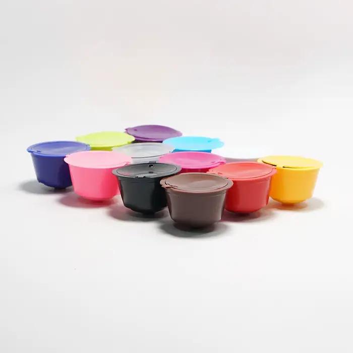 Filtre à Dosettes de Café Rempli de Couleurs Mélangées
