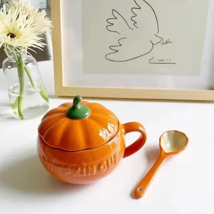 Tasse Citrouille en Céramique avec Couvercle et Cuillère