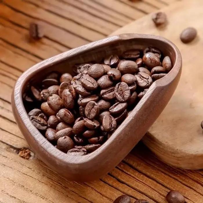 Tasse doseuse de grains de café en bois avec ensemble de flacons pulvérisateurs