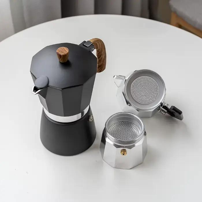 Cafetière Moka JUSTINLAU en Aluminium Noir ou Beige pour Préparer du Café Expresso à la Maison Occasions Spéciales Cuisine