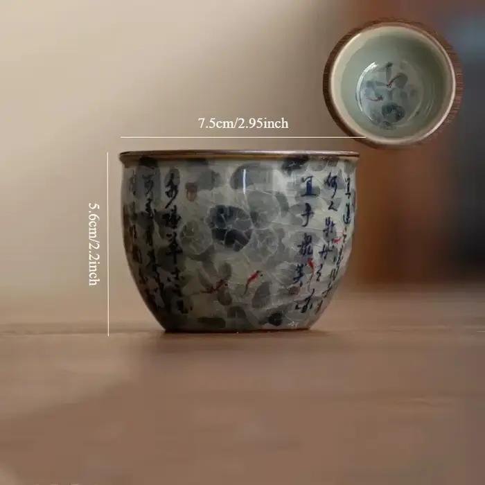 Tasse à thé chinoise en porcelaine bleue et blanche