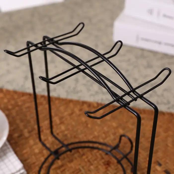 Présentoir pour tasses à café et soucoupes