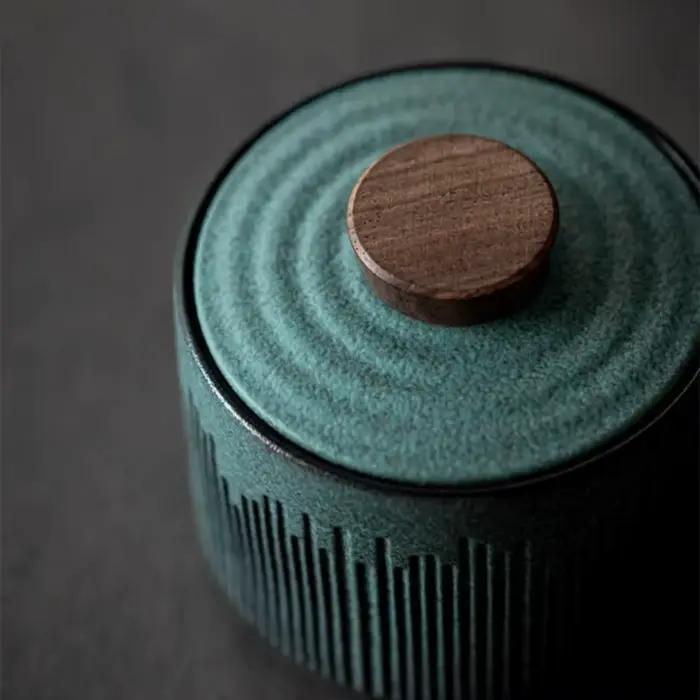 Petite boîte à thé en céramique