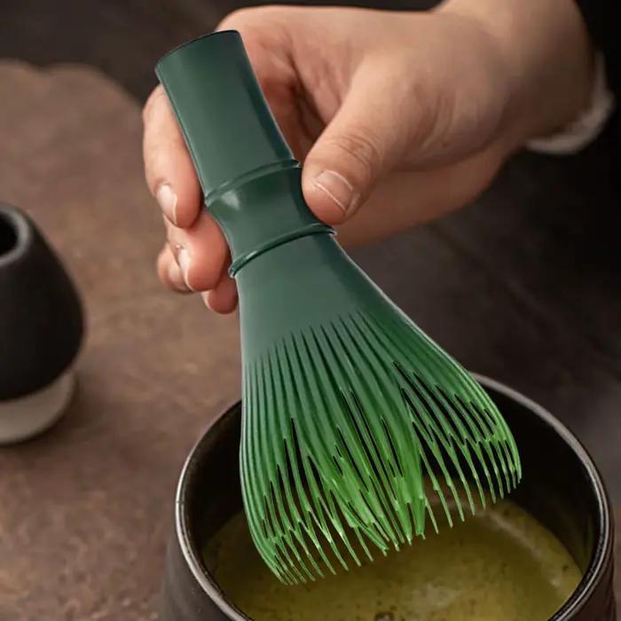 Nouvel ensemble fouet à matcha avec support