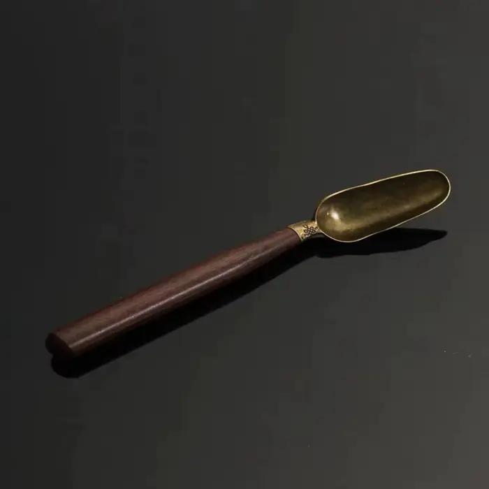 Cuillère à thé en ébène