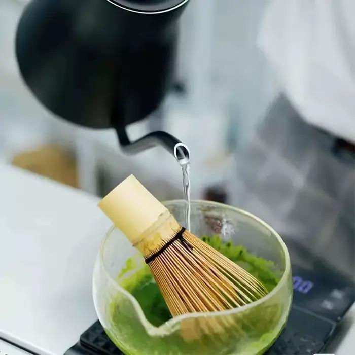 Fouet Matcha en bambou