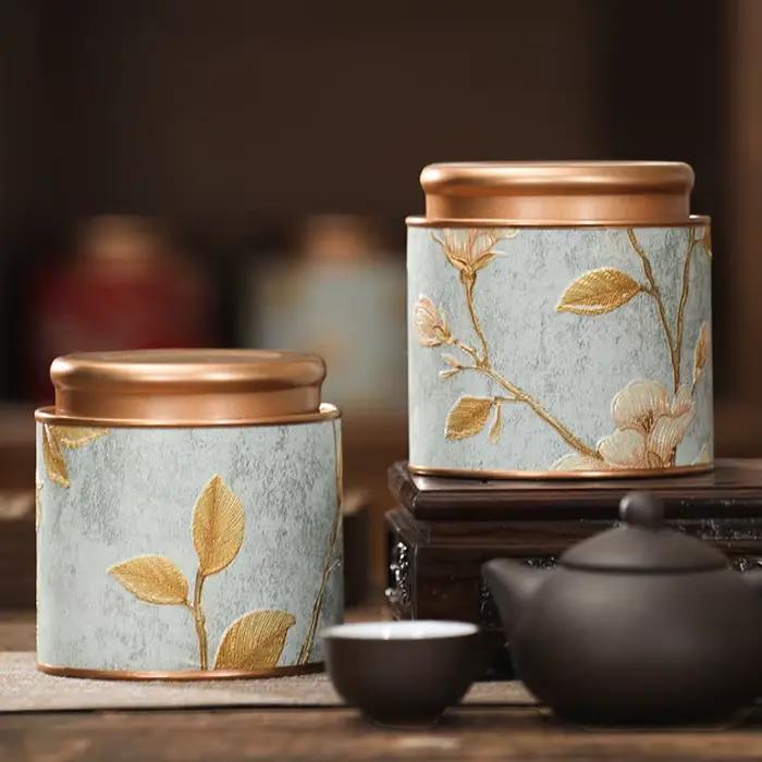 Boîte de thé vide à motif de fleurs
