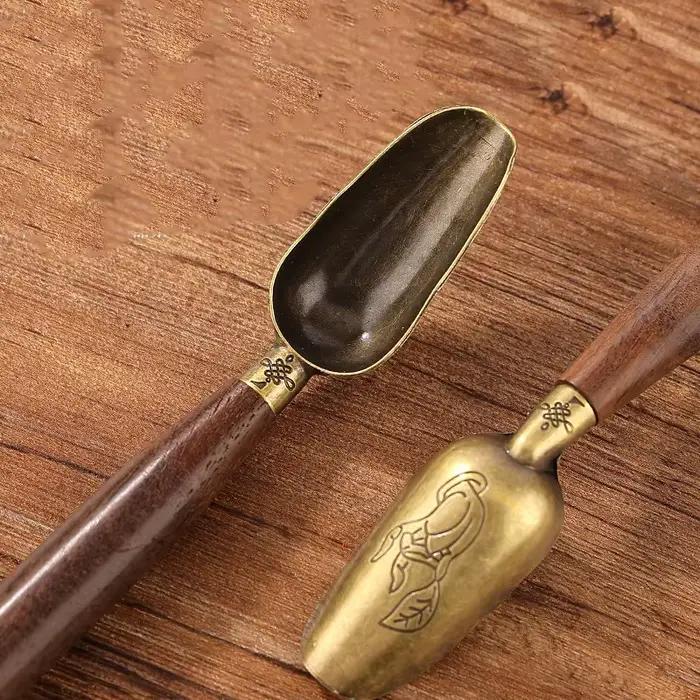 Cuillère à thé en ébène