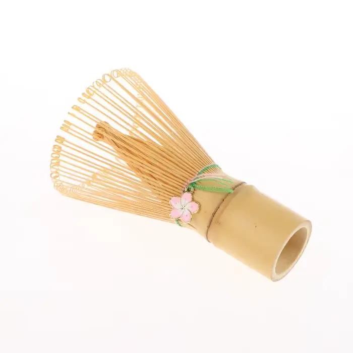 Fouet à matcha en bambou pour cérémonie japonaise