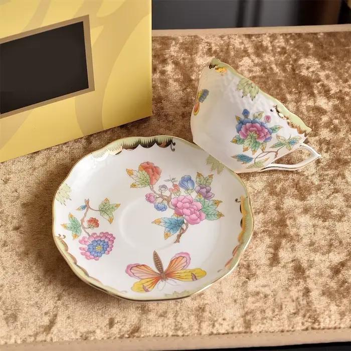 Tasse à café et soucoupe de thé de l'après-midi créatives, impression de fleurs et d'oiseaux, ensemble de tasses à thé noires, fournitures de cuisine, cadeau pour occasions spéciales