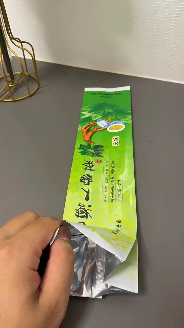 Sachet de thé Oolong noir de Taïwan de haute qualité