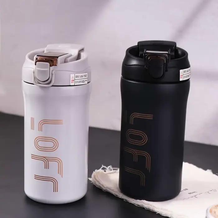 Tasse isotherme en acier inoxydable