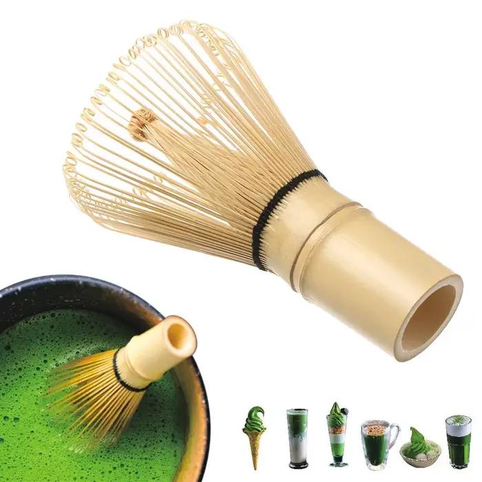 Fouet à matcha Chasen en bambou jaune traditionnel pour cérémonie de thé et occasions spéciales