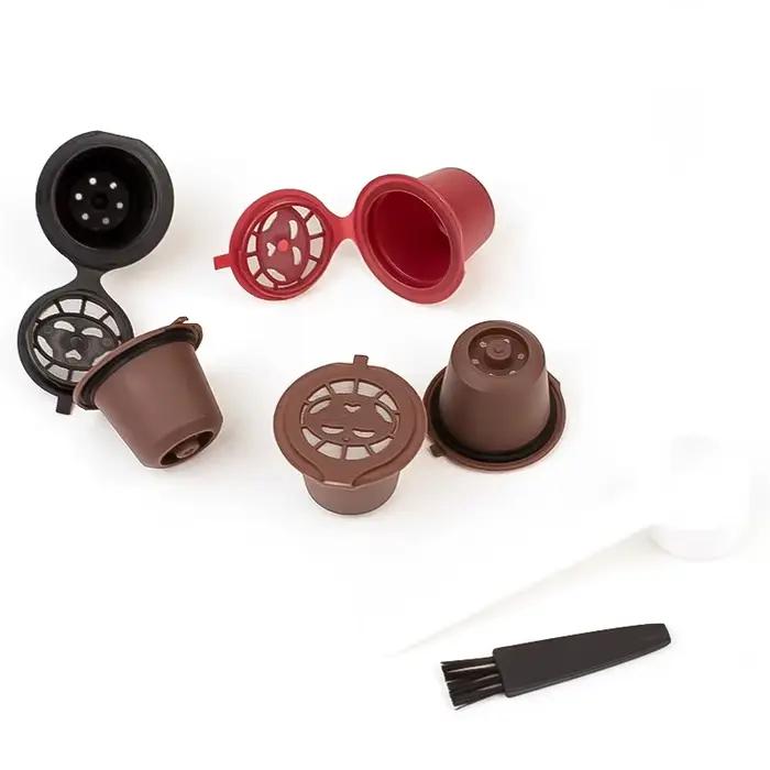 Capsules de café Nespresso rechargeables et réutilisables avec cuillère et brosse en plastique pour usage domestique et occasions spéciales en gris clair jaune clair kaki foncé vert clair